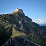 Sentiero coda di volpe, trekking a Tindari