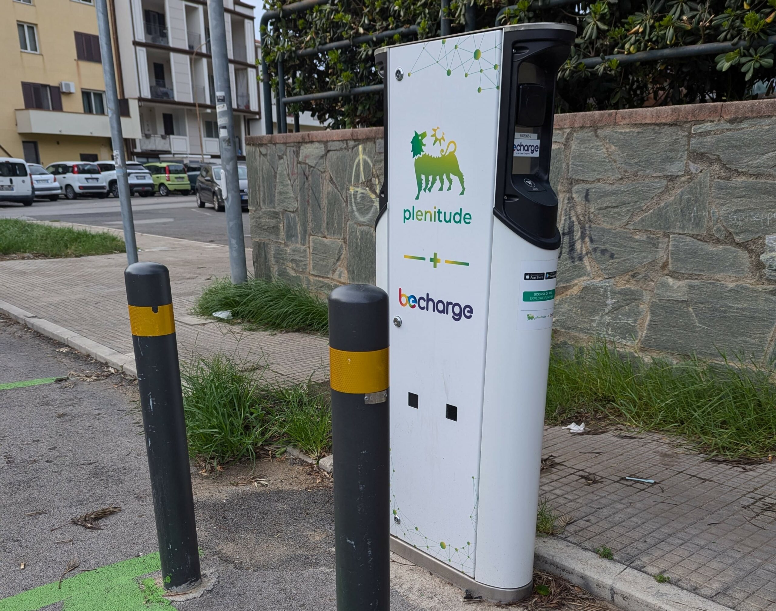 Colonnine ricarica auto elettriche a Capo d'Orlando, dove si trovano
