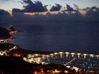 capo d'orlando la casa di aurelio by night